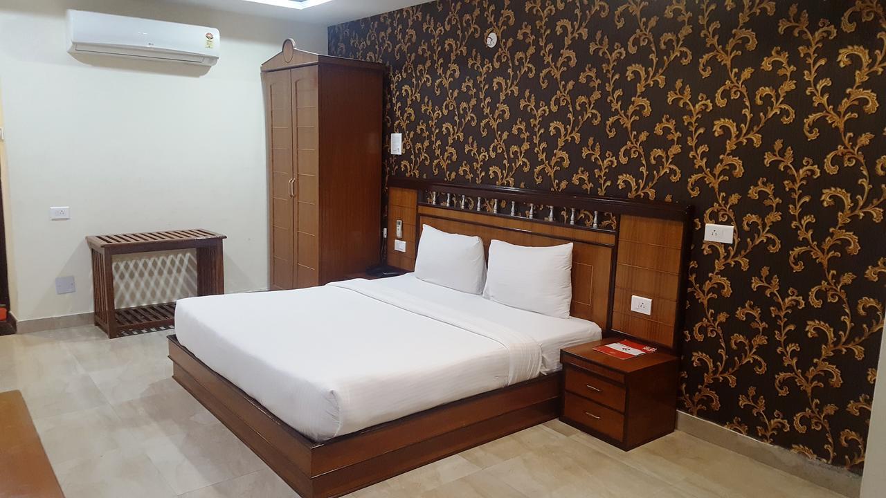 Chopra Residency Hotel Hamirpur Eksteriør billede